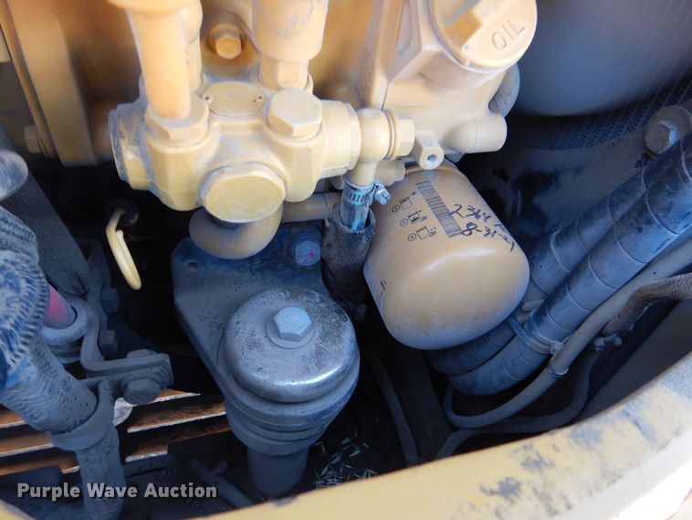 image for item DK5057 2016 Caterpillar 304E2 CR  mini excavator