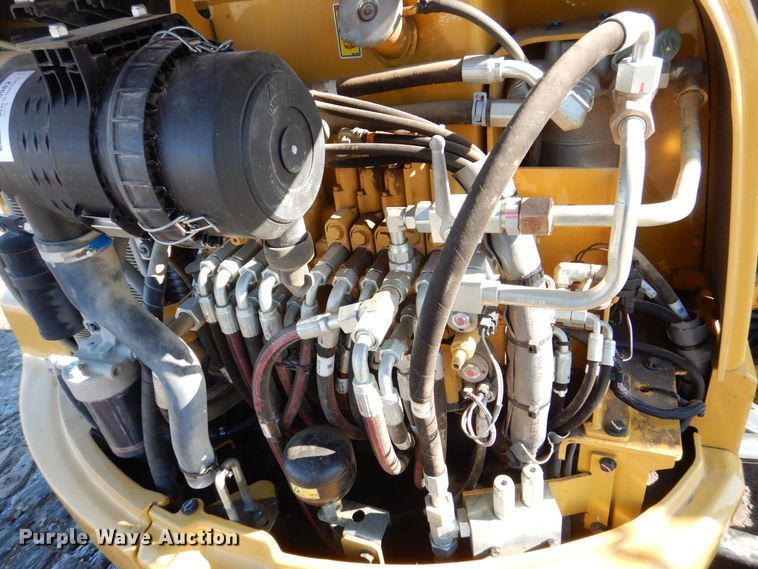 image for item DK5057 2016 Caterpillar 304E2 CR  mini excavator