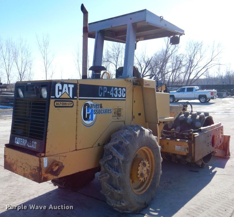 image for item DK5058 1999 Caterpillar CP433C  single drum vibratory roller