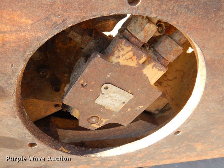 image for item DK5058 1999 Caterpillar CP433C  single drum vibratory roller