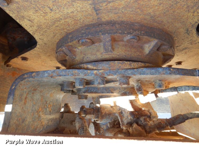 image for item DK5058 1999 Caterpillar CP433C  single drum vibratory roller