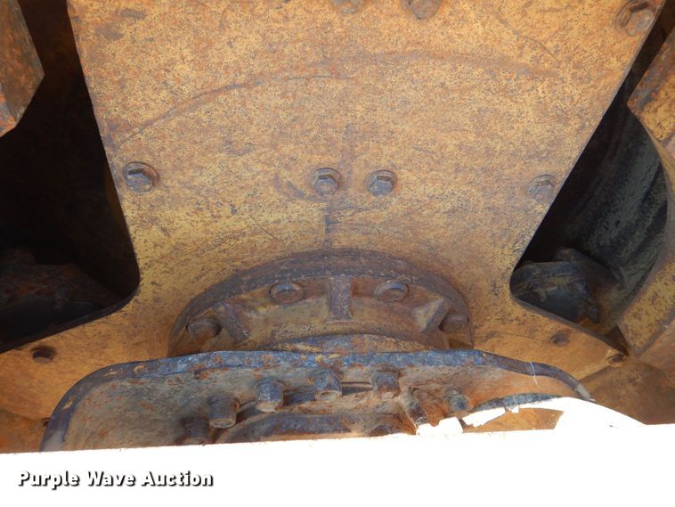 image for item DK5058 1999 Caterpillar CP433C  single drum vibratory roller