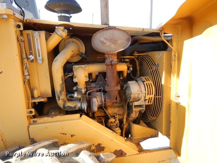 image for item DK5058 1999 Caterpillar CP433C  single drum vibratory roller