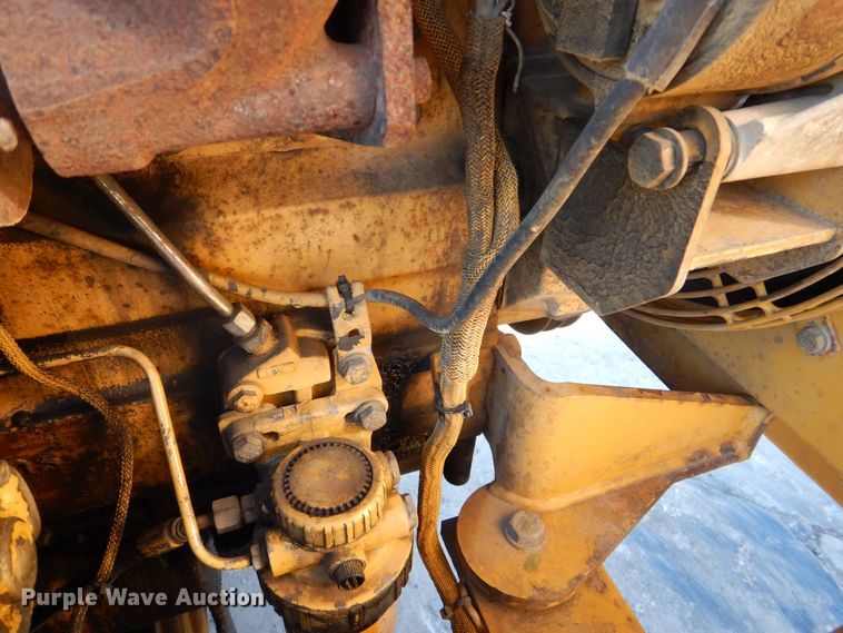 image for item DK5058 1999 Caterpillar CP433C  single drum vibratory roller