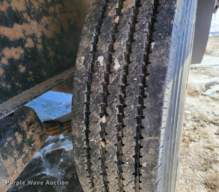 image for item DK5061 2018 Doolittle  flatbed trailer