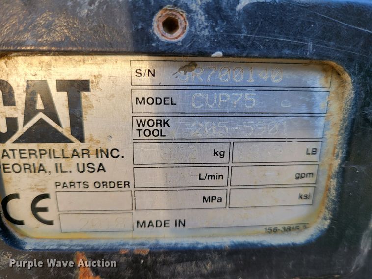 image for item DK5064 Caterpillar CVP75  excavator plate compactor