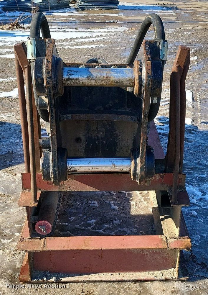 image for item DK5065 Caterpillar H120CS  breaker