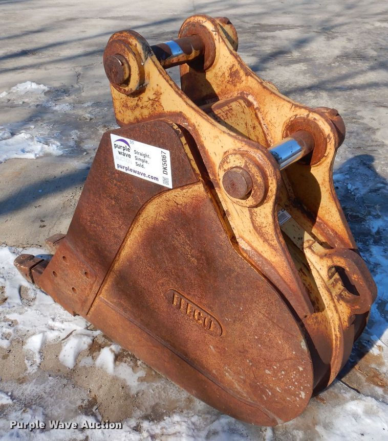 image for item DK5067 Fleco  18" W excavator bucket