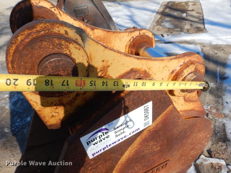 image for item DK5067 Fleco  18" W excavator bucket