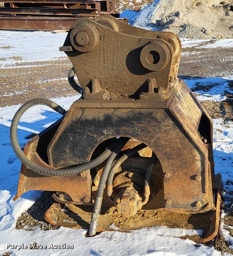 image for item DK5068 Excavator plate compactor