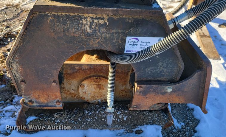 image for item DK5068 Excavator plate compactor