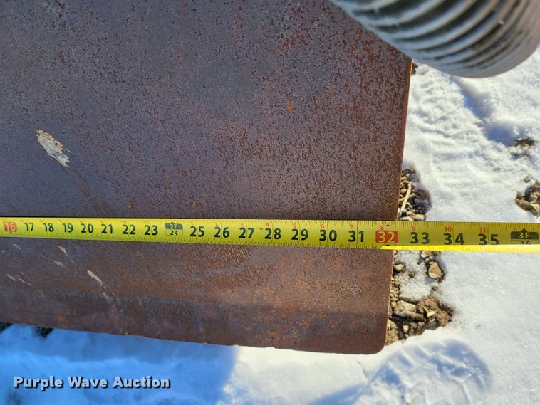 image for item DK5068 Excavator plate compactor