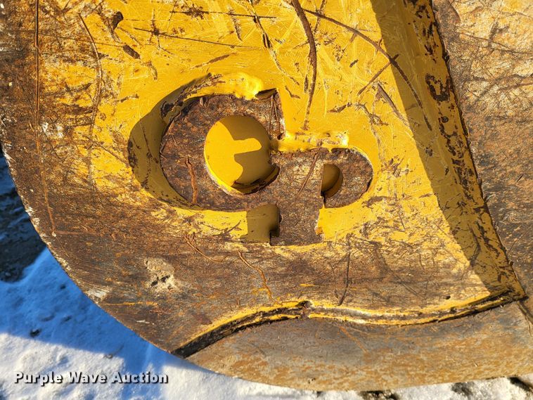 image for item DK5069 CP  35" W excavator bucket