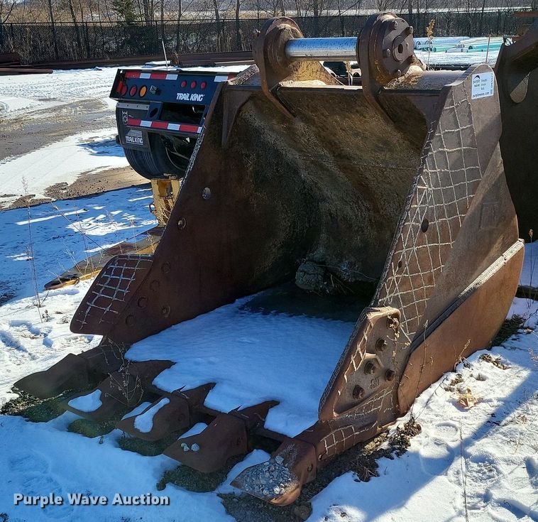 image for item DK5070 Caterpillar  56" W excavator bucket