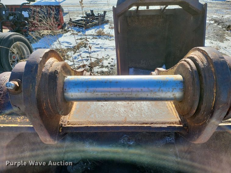 image for item DK5070 Caterpillar  56" W excavator bucket