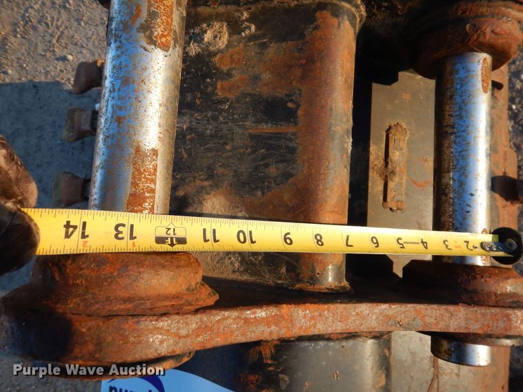 image for item DK5073 (2) Caterpillar excavator buckets