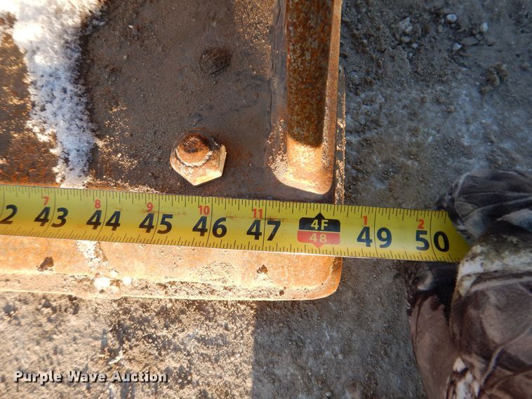 image for item DK5073 (2) Caterpillar excavator buckets