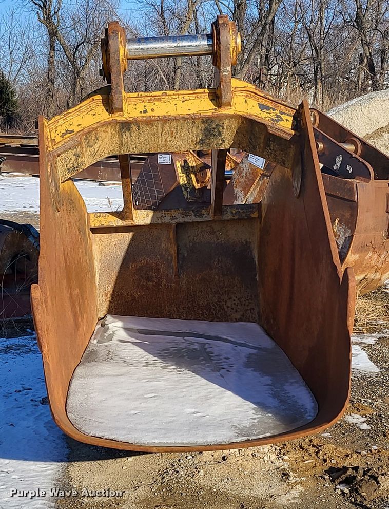 image for item DK5076 Empire  48" W excavator sand bucket