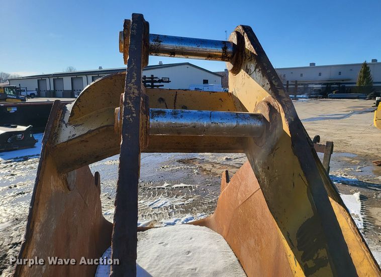 image for item DK5076 Empire  48" W excavator sand bucket