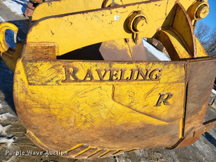 image for item DK5077 Raveling  36" W excavator sand bucket