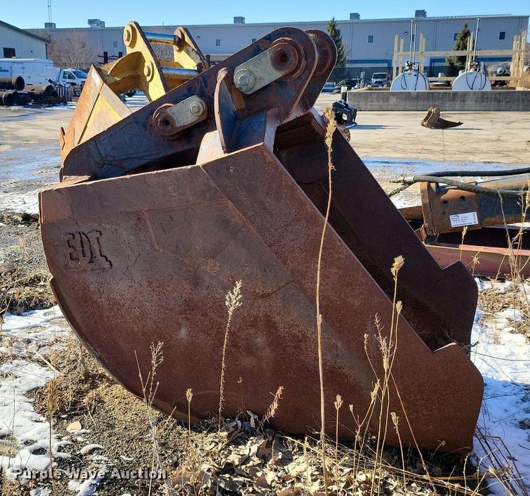 image for item DK5079 EBI  42" W excavator sand bucket