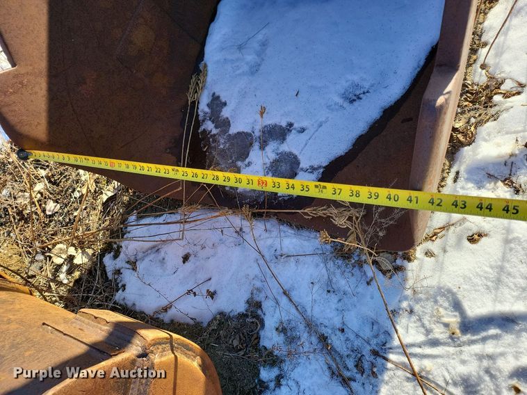 image for item DK5079 EBI  42" W excavator sand bucket