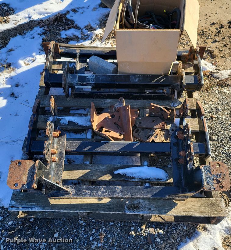 image for item DK5080 Hinker  96" W snow blow