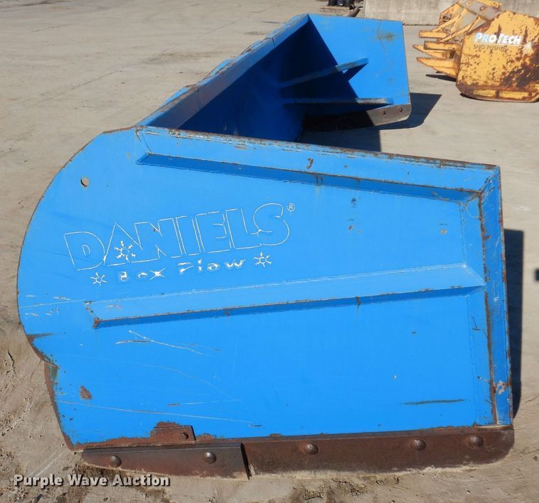 image for item DK5083 Daniels  snow pusher