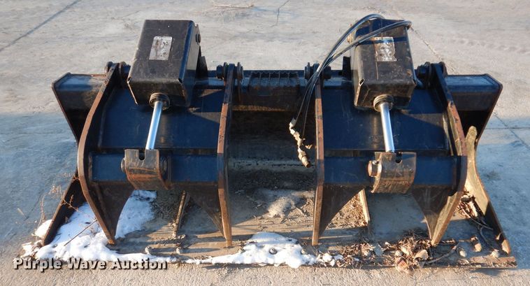 image for item DK5084 Caterpillar 157-7225 skid steer bucket