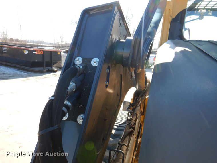 image for item DK5087 2019 John Deere 333G  tracked skid steer loader