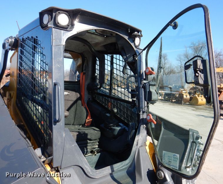 image for item DK5087 2019 John Deere 333G  tracked skid steer loader