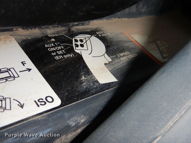 image for item DK5087 2019 John Deere 333G  tracked skid steer loader