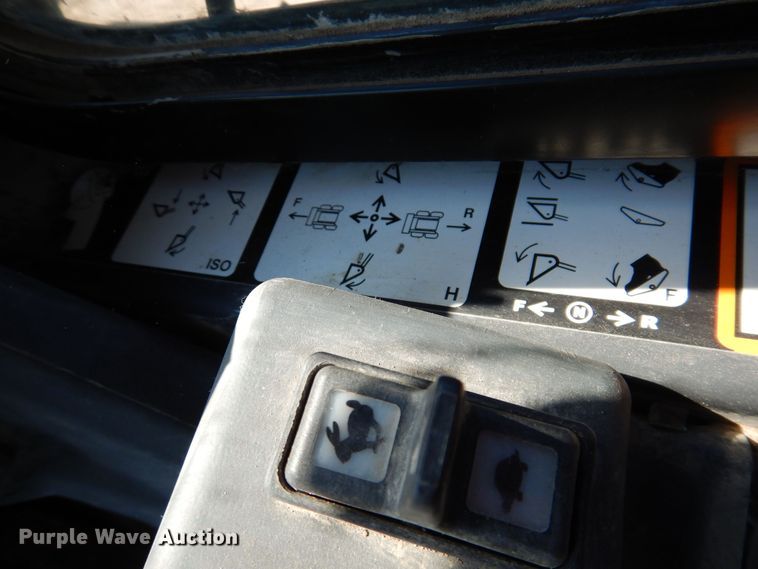 image for item DK5087 2019 John Deere 333G  tracked skid steer loader