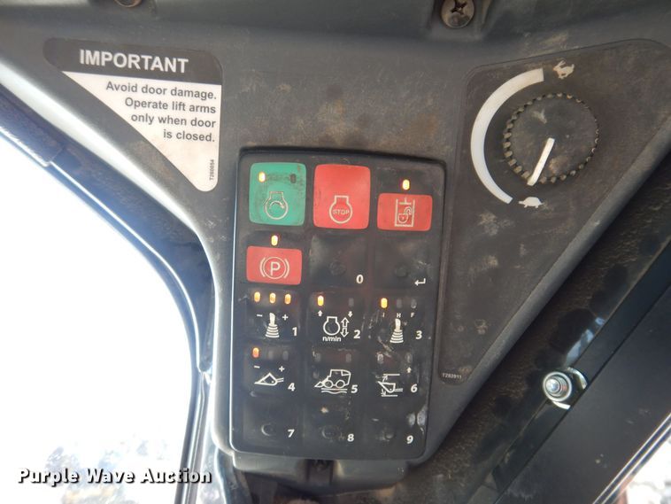 image for item DK5087 2019 John Deere 333G  tracked skid steer loader