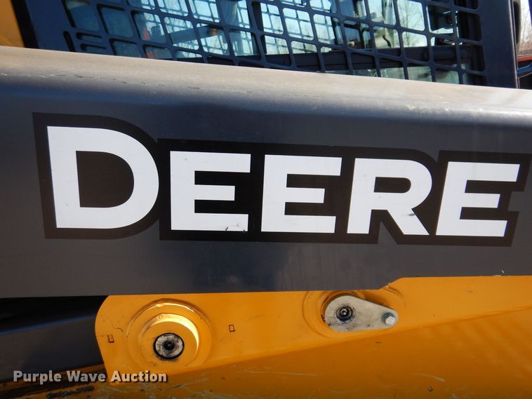 image for item DK5087 2019 John Deere 333G  tracked skid steer loader