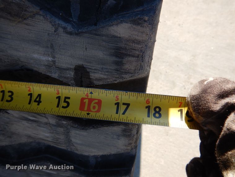 image for item DK5087 2019 John Deere 333G  tracked skid steer loader