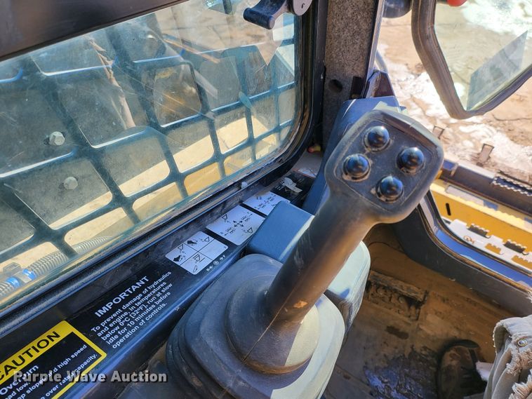 image for item DK5088 2019 John Deere 333G  tracked skid steer loader