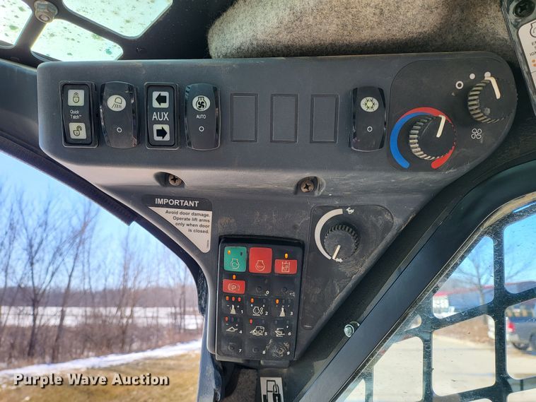 image for item DK5088 2019 John Deere 333G  tracked skid steer loader