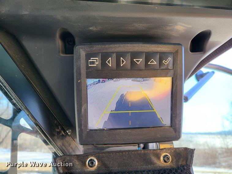 image for item DK5088 2019 John Deere 333G  tracked skid steer loader