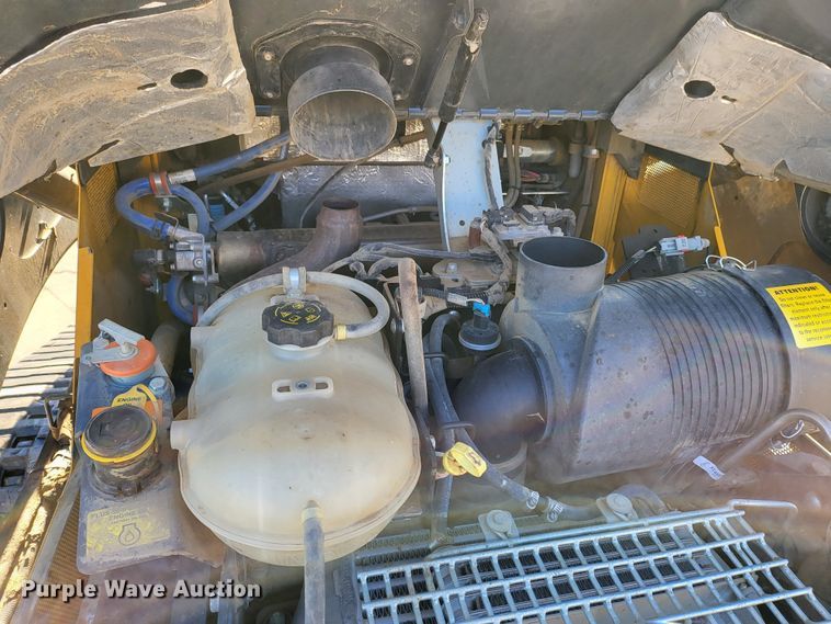 image for item DK5088 2019 John Deere 333G  tracked skid steer loader