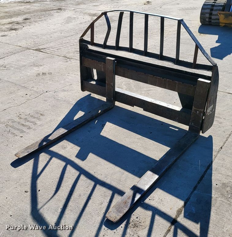 image for item DK5088 2019 John Deere 333G  tracked skid steer loader