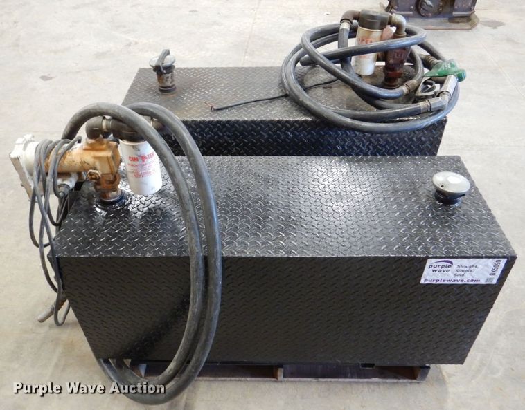 image for item DK5090 (2) auxiliary fuel tanks