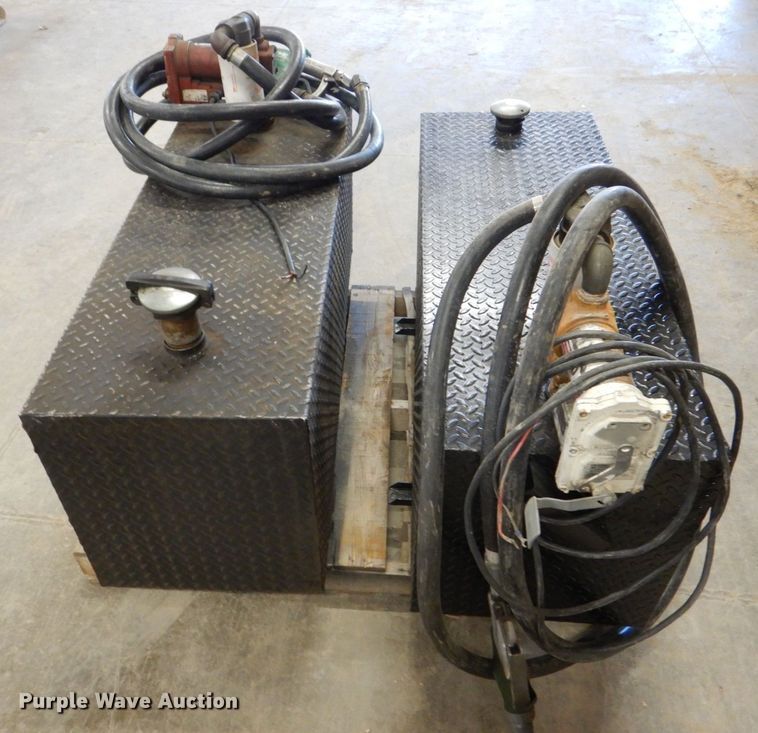 image for item DK5090 (2) auxiliary fuel tanks