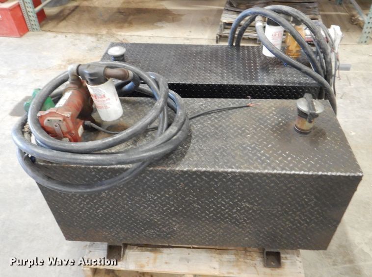 image for item DK5090 (2) auxiliary fuel tanks