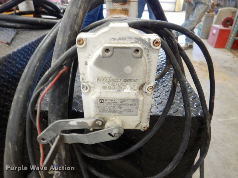 image for item DK5090 (2) auxiliary fuel tanks