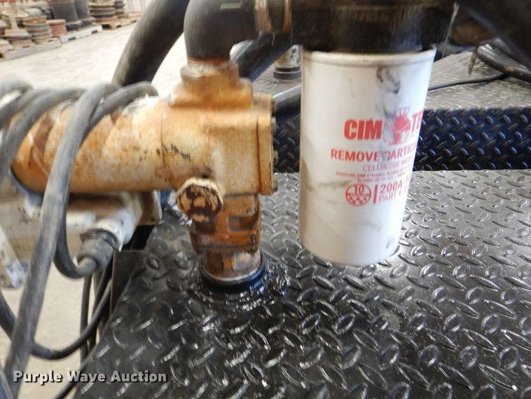 image for item DK5090 (2) auxiliary fuel tanks