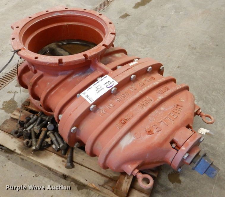 image for item DK5092 Mueller  tapping valve