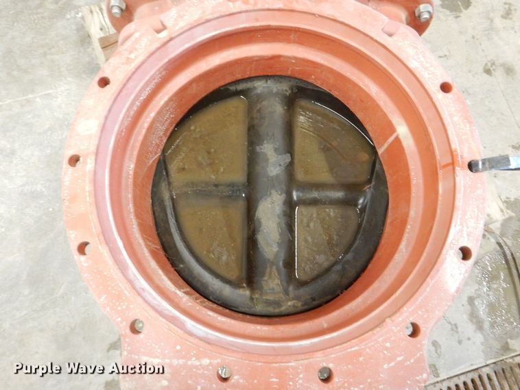 image for item DK5092 Mueller  tapping valve