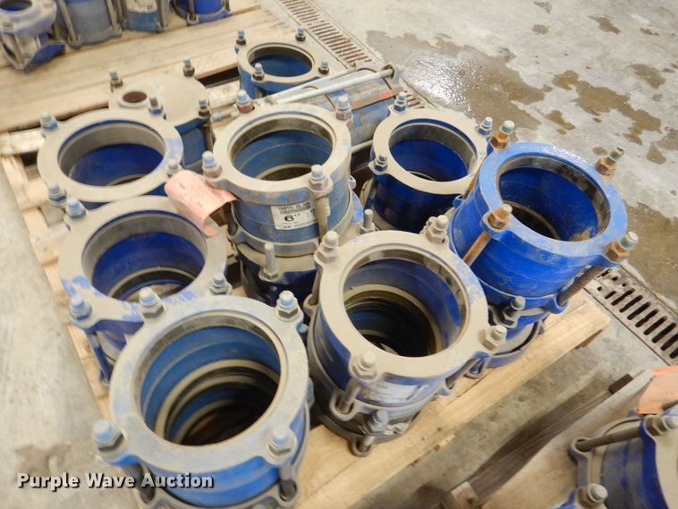 image for item DK5094 Approximately 36 pipe couplers