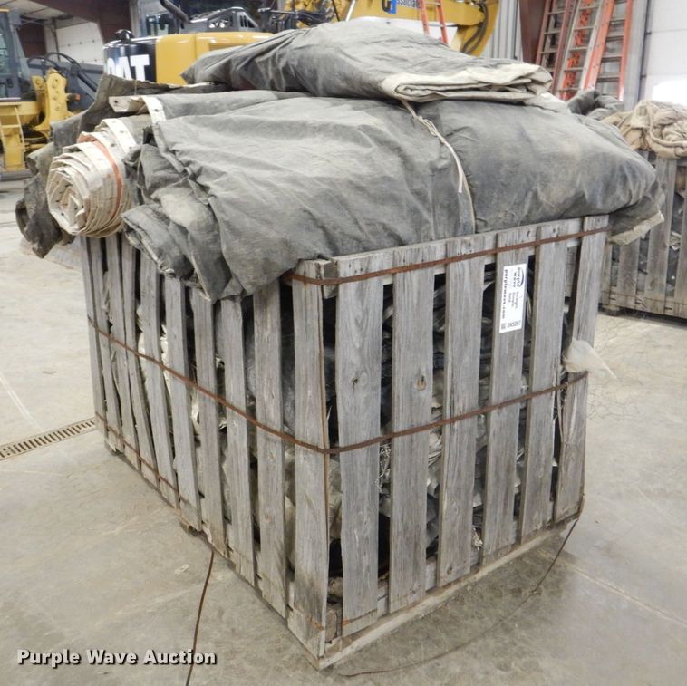 image for item DK5097 Approximately 12 concrete blankets